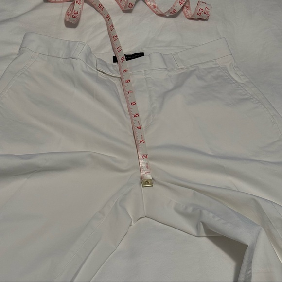 New! Banana Republic White Bermuda Shorts 🩳 Size: 6 - Picture 6 of 7